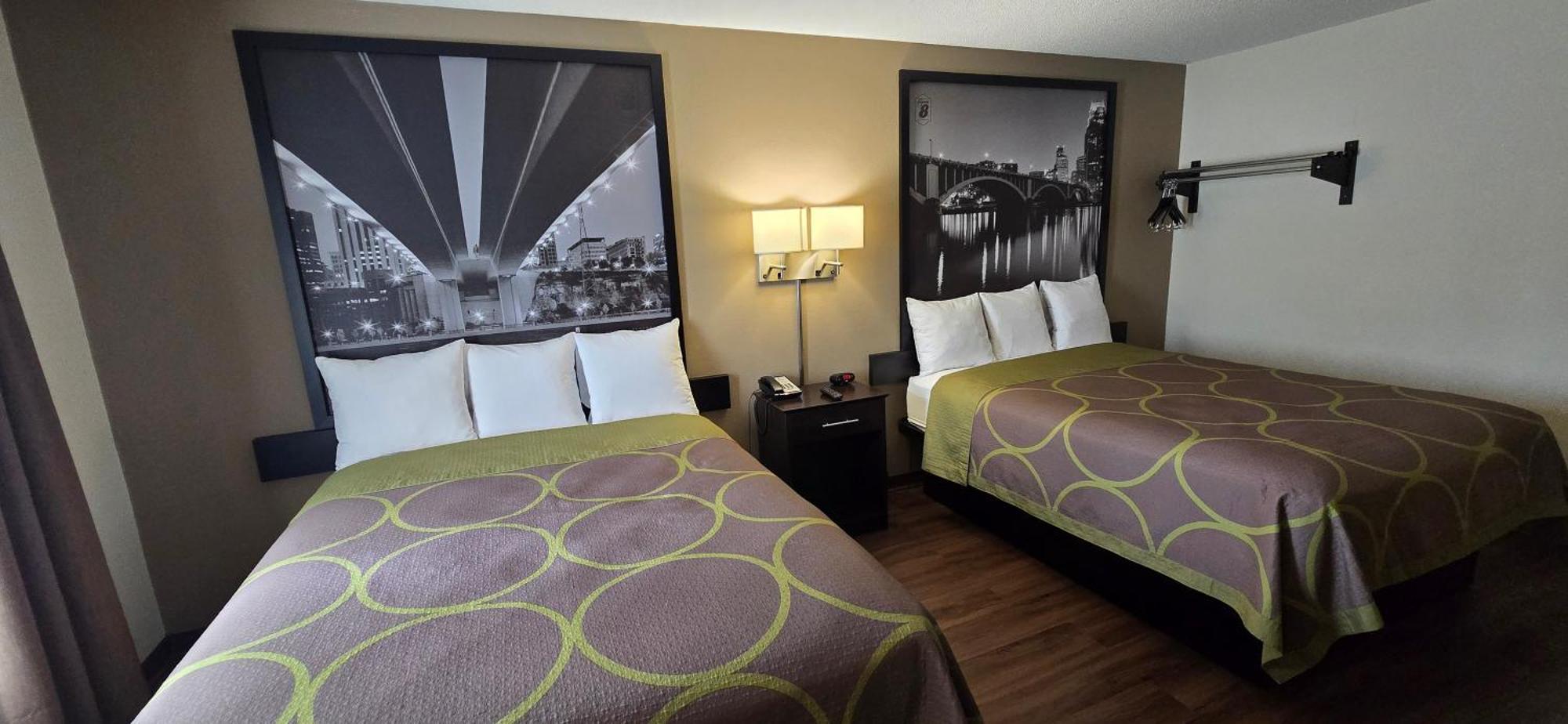 Super 8 By Wyndham Rogers Minnesota Buitenkant foto